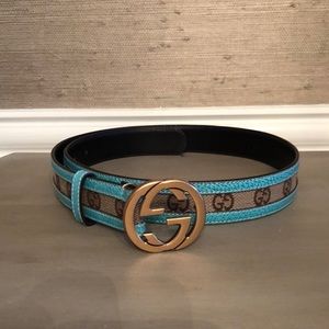 Gucci logo belt with turquoise leather